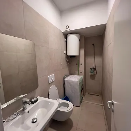 Apartment Relax Place Tirana